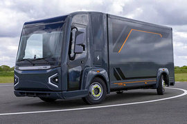 REE AutomotiveP7-B电动封闭厢货图片