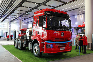 德御Q300&nbsp;牵引车图片