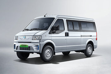 ES50&nbsp;电动封闭厢货图片