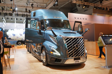 沃尔沃VNL&nbsp;牵引车图片