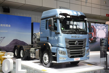 HOWO TX7-N 牵引车图片