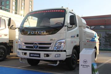 雷萨&nbsp;洒水车/喷洒车图片