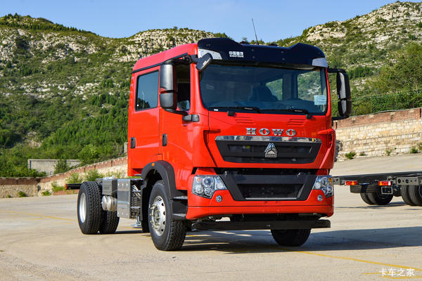 重汽豪沃(HOWO)HOWO TX7消防车图片