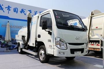 ES70底盘&nbsp;吸污/吸粪车图片