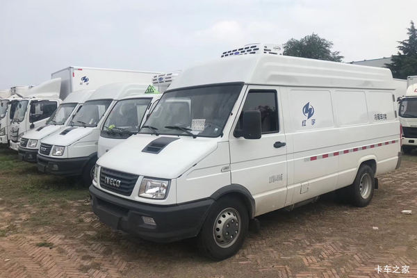 南京依维柯Turbo Daily冷藏车