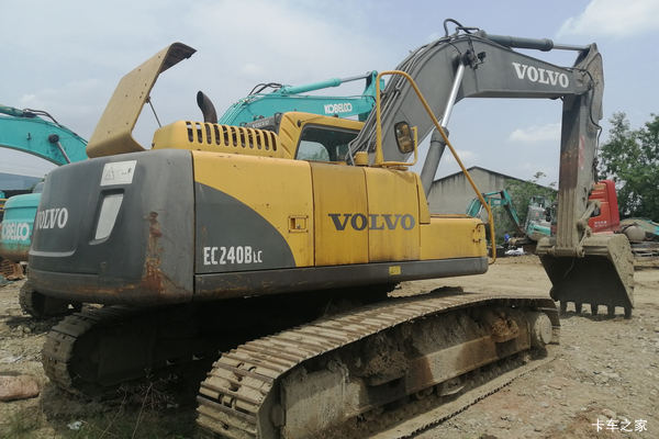 沃尔沃沃尔沃 履带挖掘机挖掘机图片