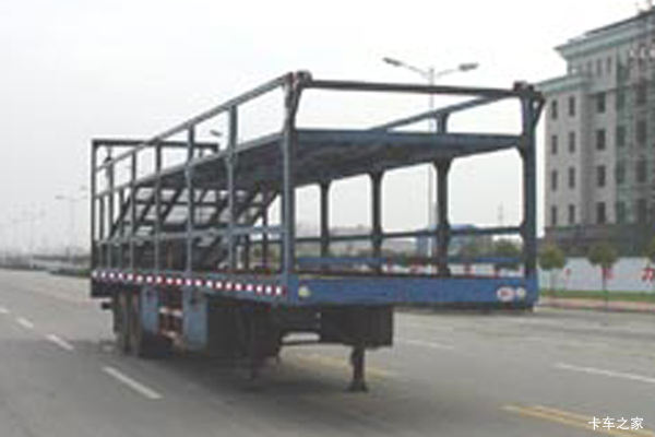 中集华骏13.6米系列车辆运输半挂车图片