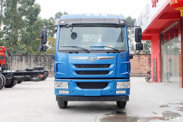 青岛解放悍V除尘车图片