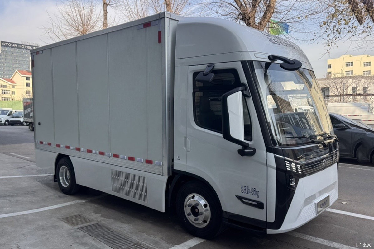 乐途电动载货车