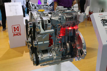 五十铃VM系列&nbsp;发动机图片