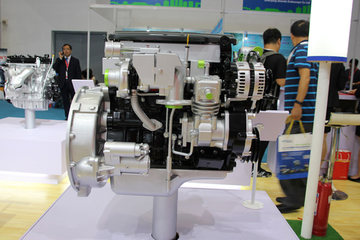 4DF系列&nbsp;发动机图片