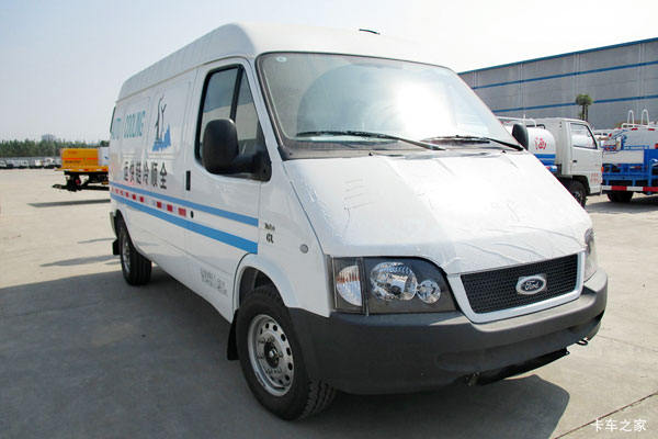 江铃经典全顺冷藏车