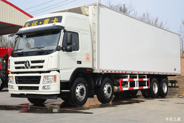大运新N8E冷藏车