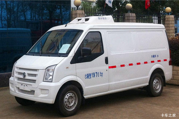 程力威牌东风小康底盘冷藏车