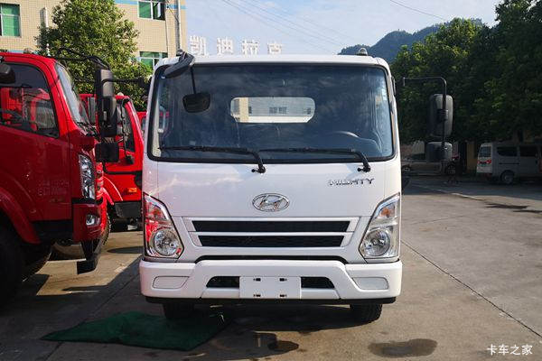 程力威牌现代商用车(原四川现代)底盘冷藏车