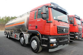 重汽汕德卡SITRAK C5H 油罐车图片