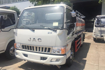 湖北程力(程力威牌)江淮骏铃底盘油罐车