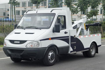 南京依维柯底盘&nbsp;清障车图片