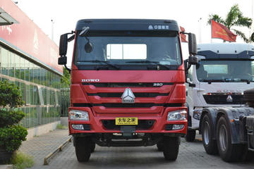 重汽华威(华威驰乐牌)重汽豪沃(HOWO)底盘清障车