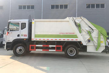 东风多利卡底盘&nbsp;垃圾运输车图片