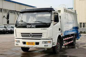 多利卡底盘&nbsp;垃圾运输车图片