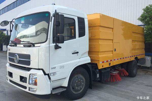 东风商用车底盘扫路车