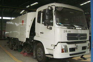 随州东正(炎帝牌)东风商用车底盘扫路车