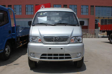 小卡王&nbsp;扫路车图片