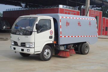 随州东正(炎帝牌)东风福瑞卡底盘扫路车
