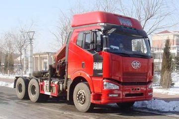 一汽解放底盘&nbsp;随车吊图片