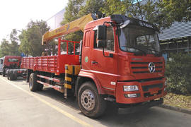 湖北程力(程力威牌)湖北大运底盘随车吊图片