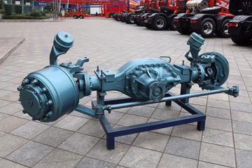 转向桥&nbsp;车桥图片