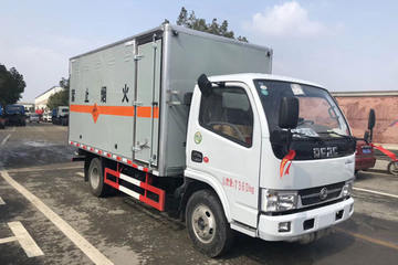 襄阳新中昌(中昌牌)东风凯普特底盘爆破器材运输车